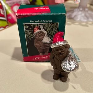 Hallmark Keepsake “A Kiss from Santa” Ornament